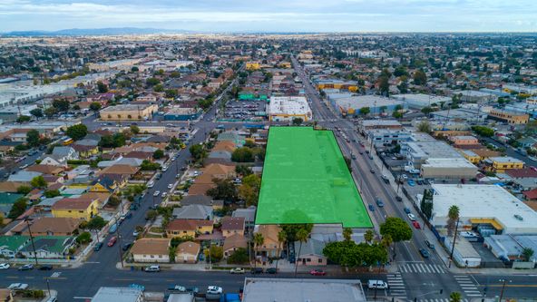 555 East Jefferson Boulevard, Los Angeles, CA 90011